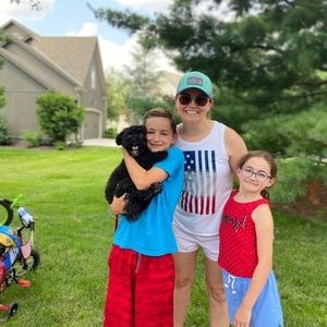 Meet your Posher, Tina